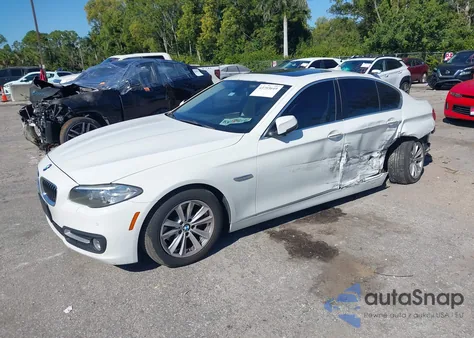 2015 BMW 528I z USA, uszkodzony, nr VIN WBA5A5C50FD524884